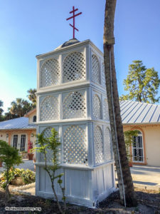 К Пасхе отреставрировали монастырскую колокольню
