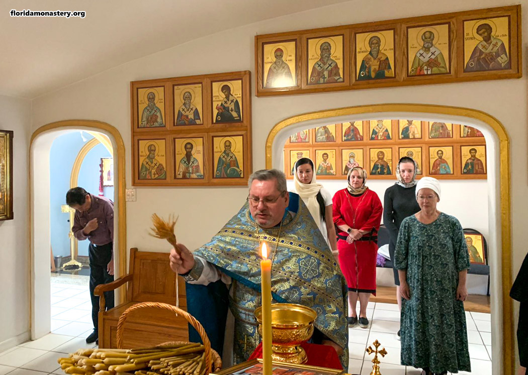 На праздник Сретения Господня в старейшем монастыре Флориды совершено праздничное богослужение
